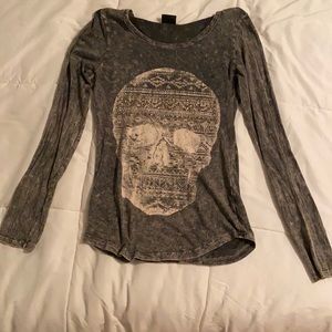 Like new Daytrip Shirt!